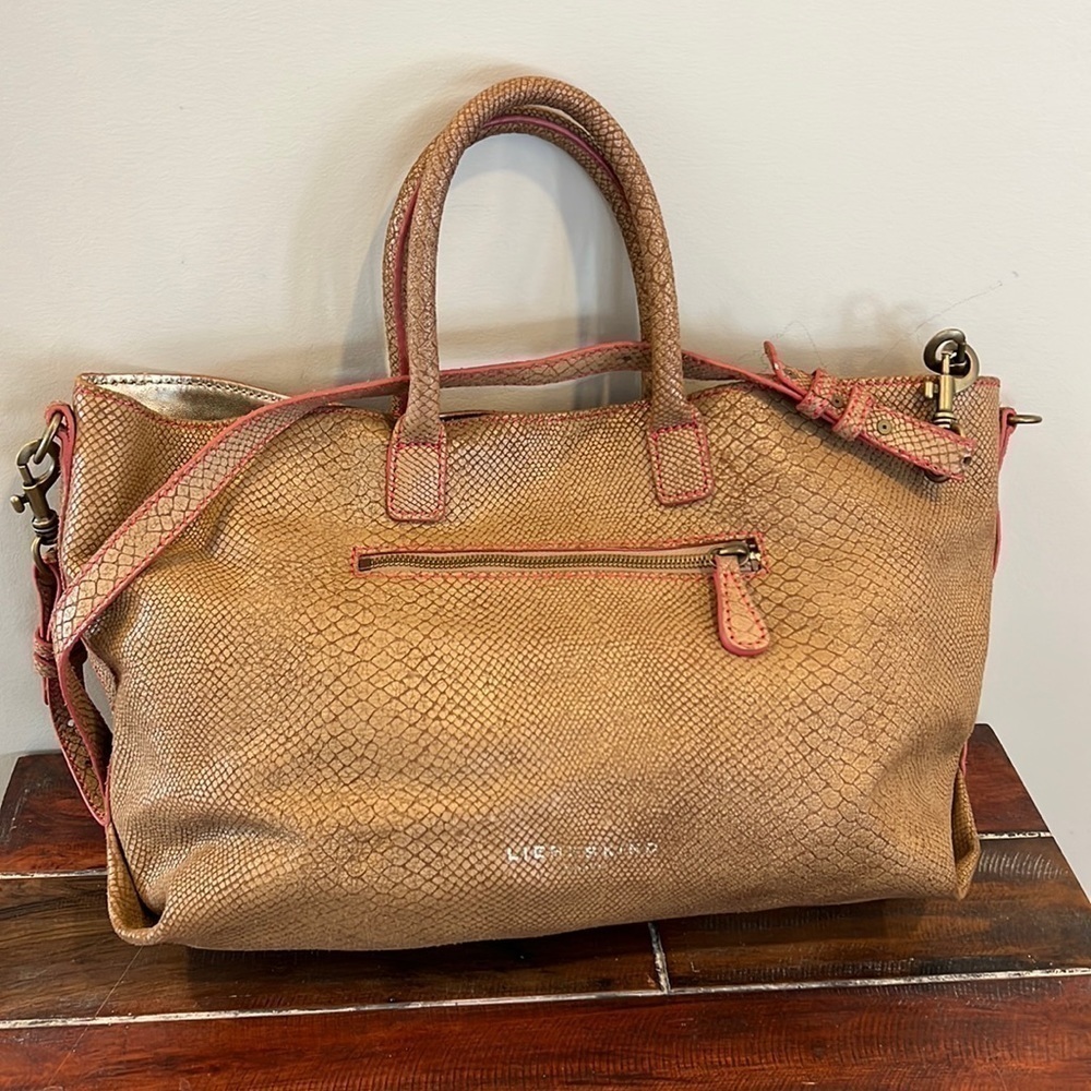 ⭐️ LIEBESKIND Handbag Purse Leather Gold Interior